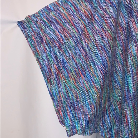 Multiple colors top - Picture 2 of 5